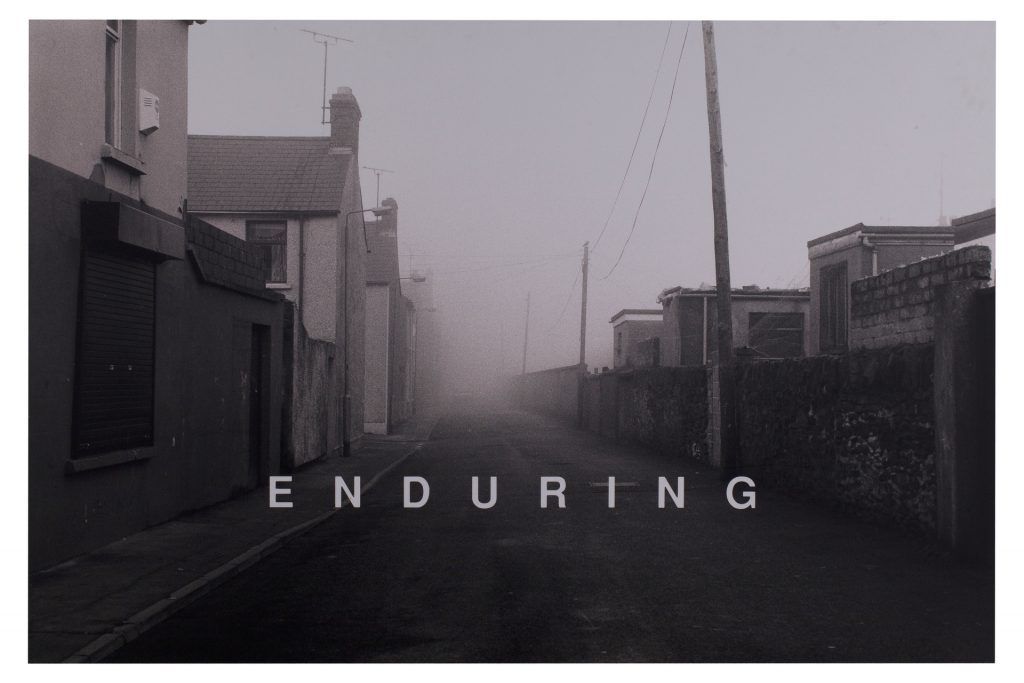 Enduring, Derry (Pretrvanie, Derry)